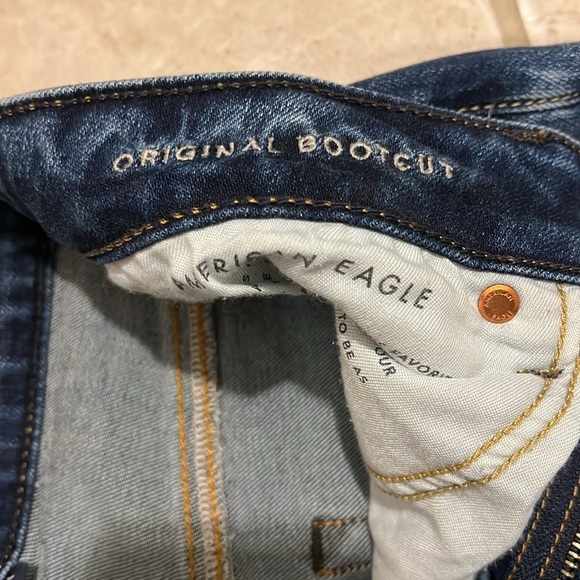 Men’s AE AirFlex+ Original Bootcut Jean - Picture 6 of 9